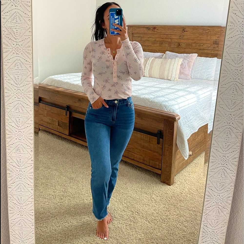 Wild Fable Mom jeans. Size 00.